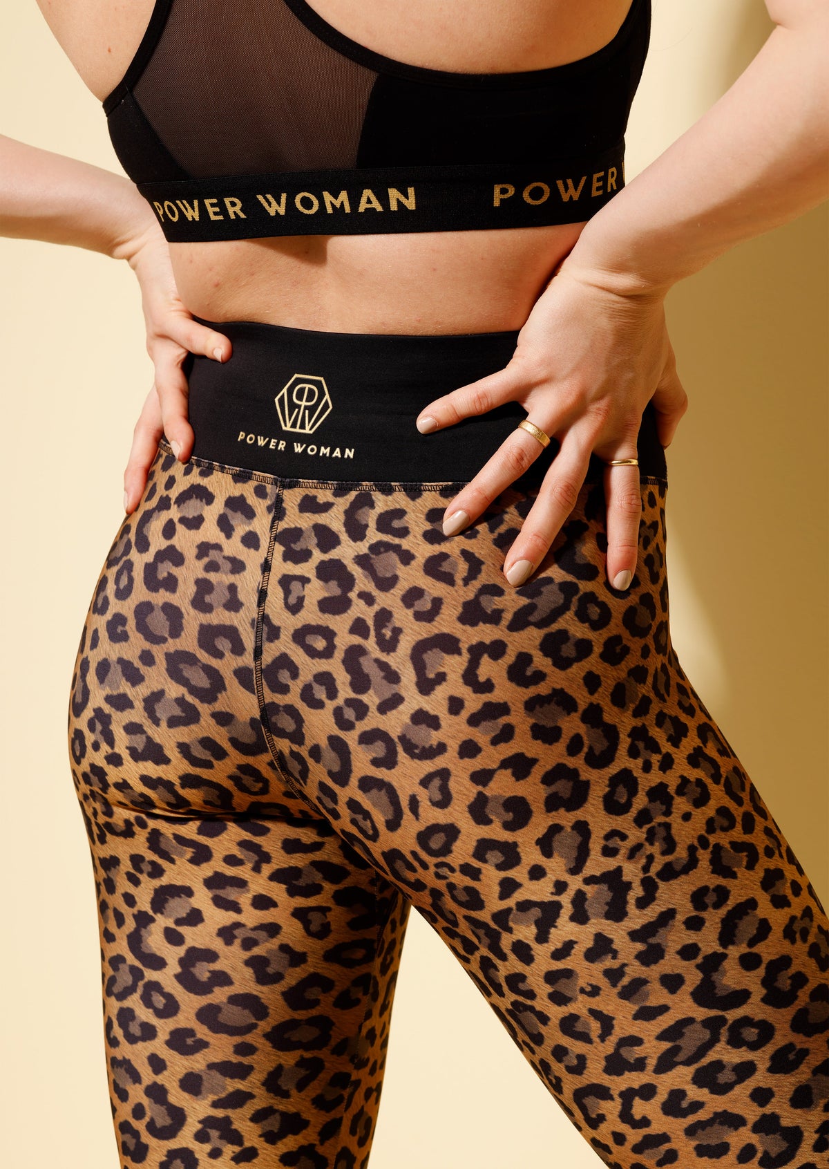 Power Woman | Edge Sport Leggings | Leo Collection