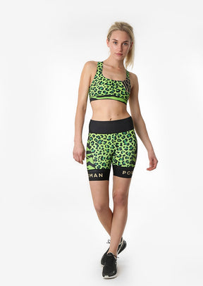 The Running Top in Kiwi Beach from Run Hot Top Collection by Power Woman is a high quality sport top specially designed for running, triathlon and swim run but also for swimming and other water sports.